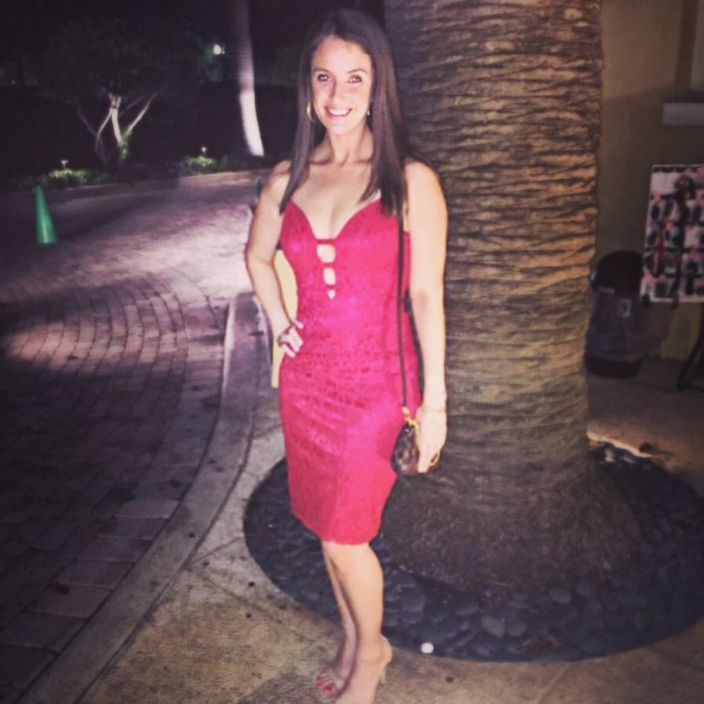 Bebe dress